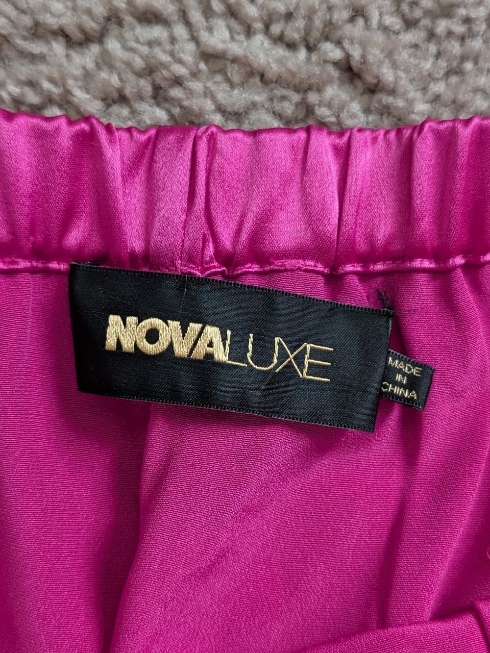 Fashion Nova Luxe Womens Pink Destiny Satin Feather High Rise Pants Size Medium - Picture 5 of 11